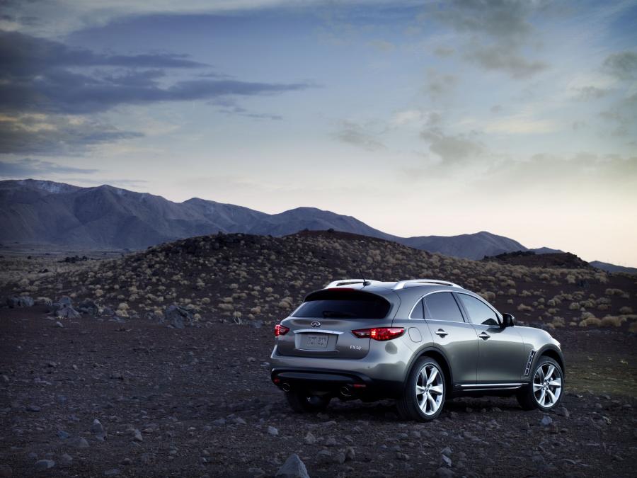  Infiniti FX50 2009 года  (фото 84 из 110)
